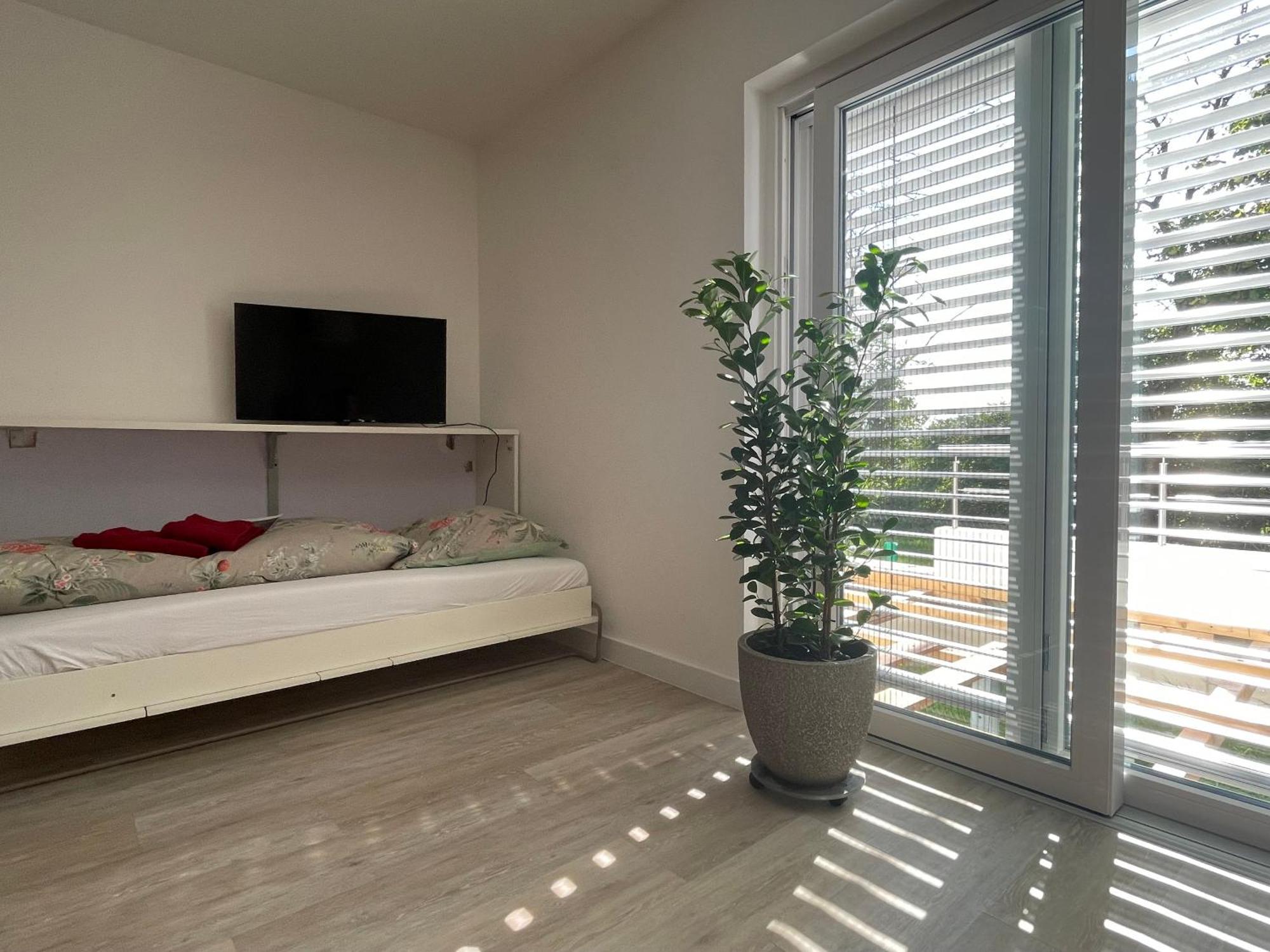 Appartement Mit 2 Schlafzimmern Und Terrasse Halle  Zewnętrze zdjęcie