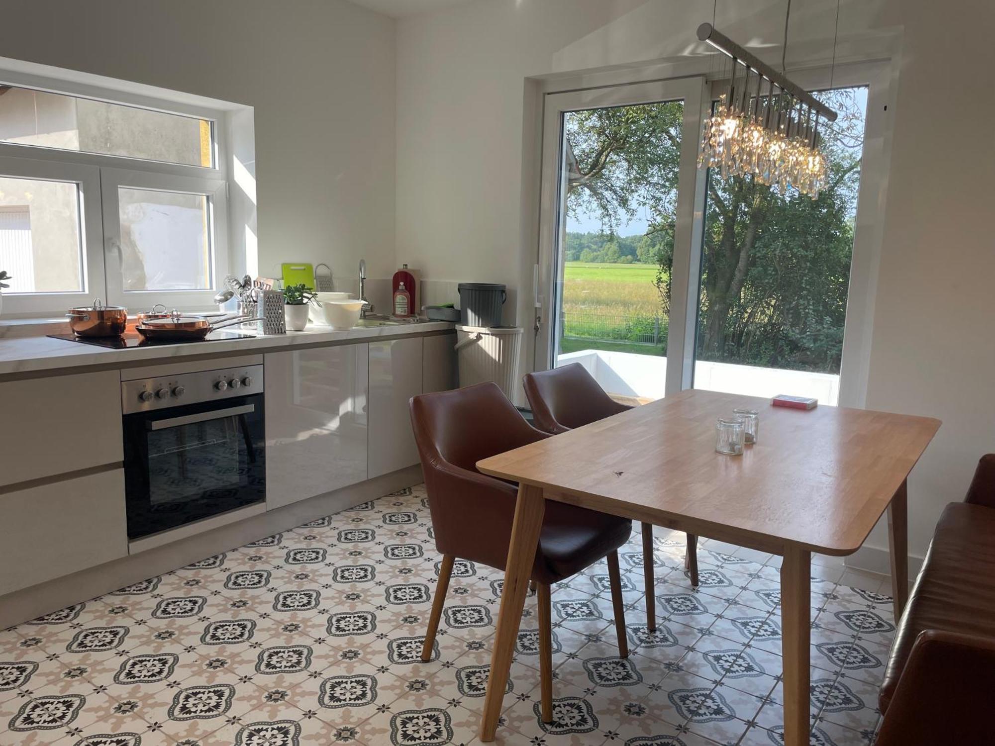 Appartement Mit 2 Schlafzimmern Und Terrasse Halle  Zewnętrze zdjęcie